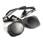 XYEHS 802 Polycarbonate Welding Safety Glasses with Double-Layer Flip-up Lenses, Telescopic Temples, Impact & Splash Protection, Anti-UV Protective Eyeglasses - Image 2