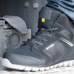 XYEHS ABSOLUTE S1P Lightweight Safety Shoes with Nano Carbon Toe Cap, Phylon/Rubber Outsole, 3D Mesh Upper & Lining - Image 2