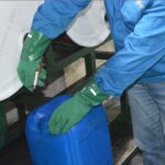 XYEHS 80-618 26cm Full Nitrile Coating Chemical Resistant Safety Work Gloves with Nitrile Dipping Palm, Cotton Lining, Oil & Water Resistant, Good Grip - Image 2