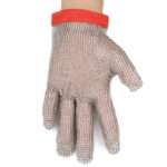 XYEHS GS004-R Level 5 304 Stainless Steel Mesh Metal Cut Resistant Glove, Five-Finger Anti-Cut Glove with Nylon Strap Buckle for Meat, Glass & Metal Processing - Image 4