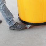 XYEHS SKD950 95 Gal/360L Wheeled Poly Overpack Salvage Barrel Drum, Yellow - Image 3